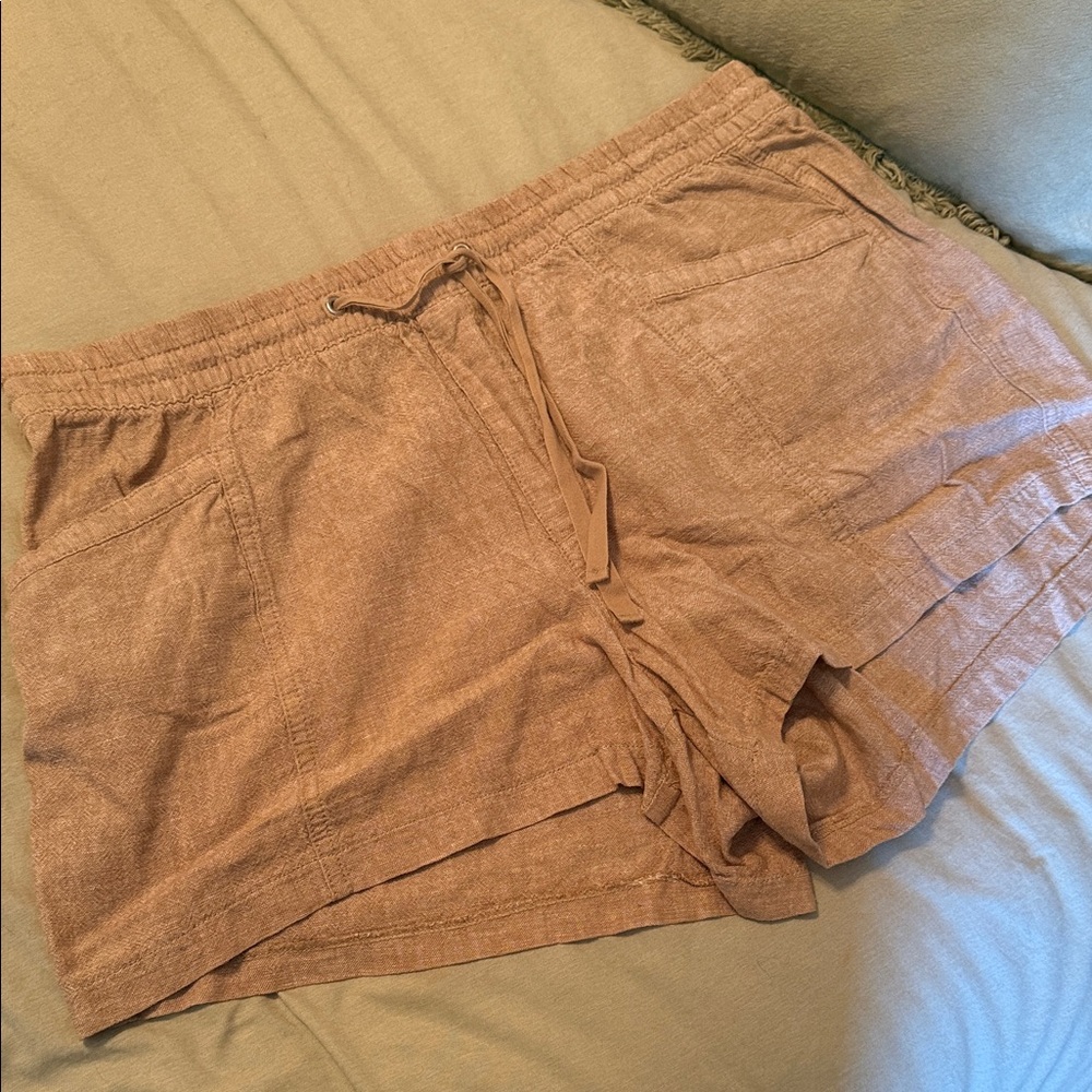 GAP Women's Drawstring Athletic Shorts